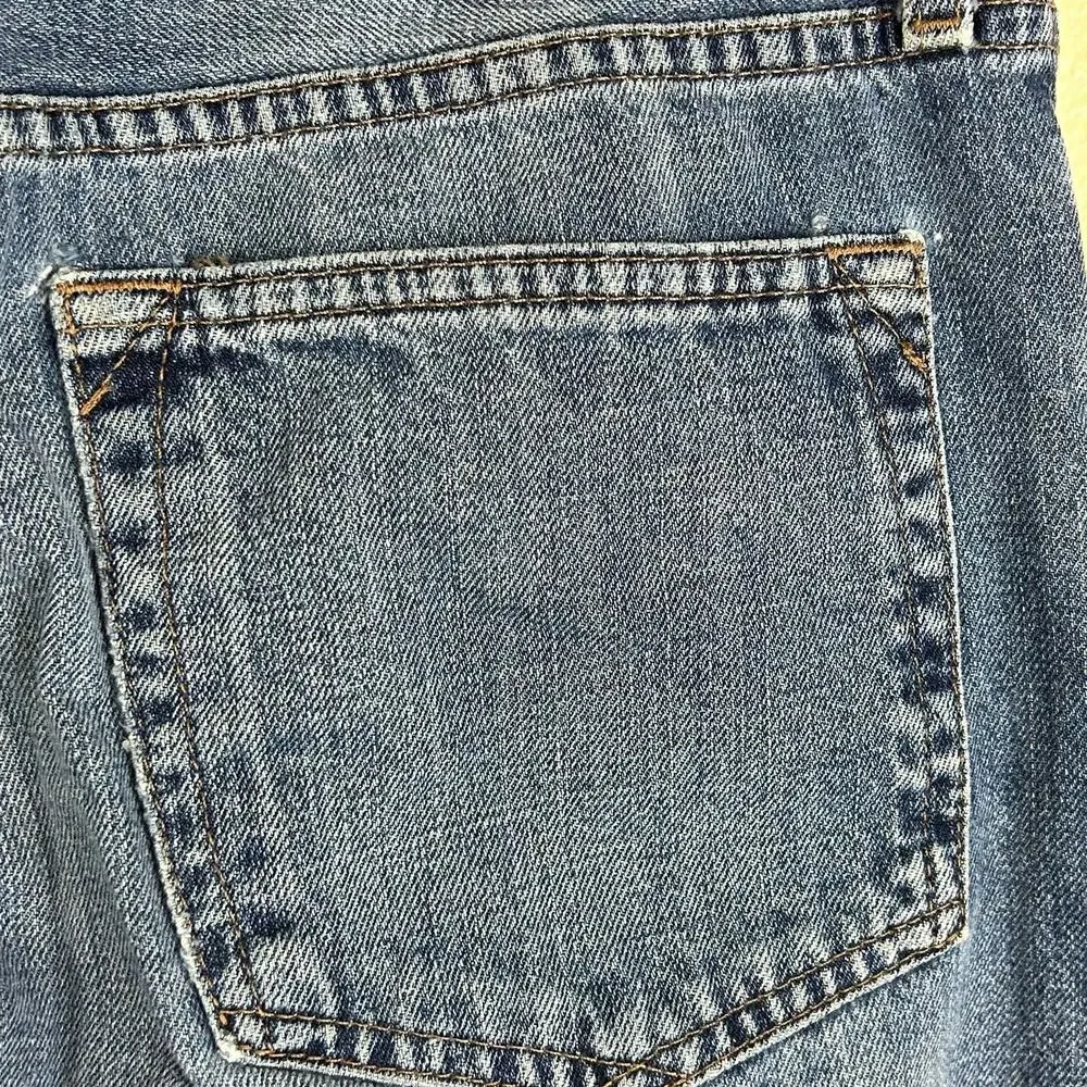 Eddie Bauer Men Jeans Size 33x32 Straight Blue Distressed Hems Classic Denim